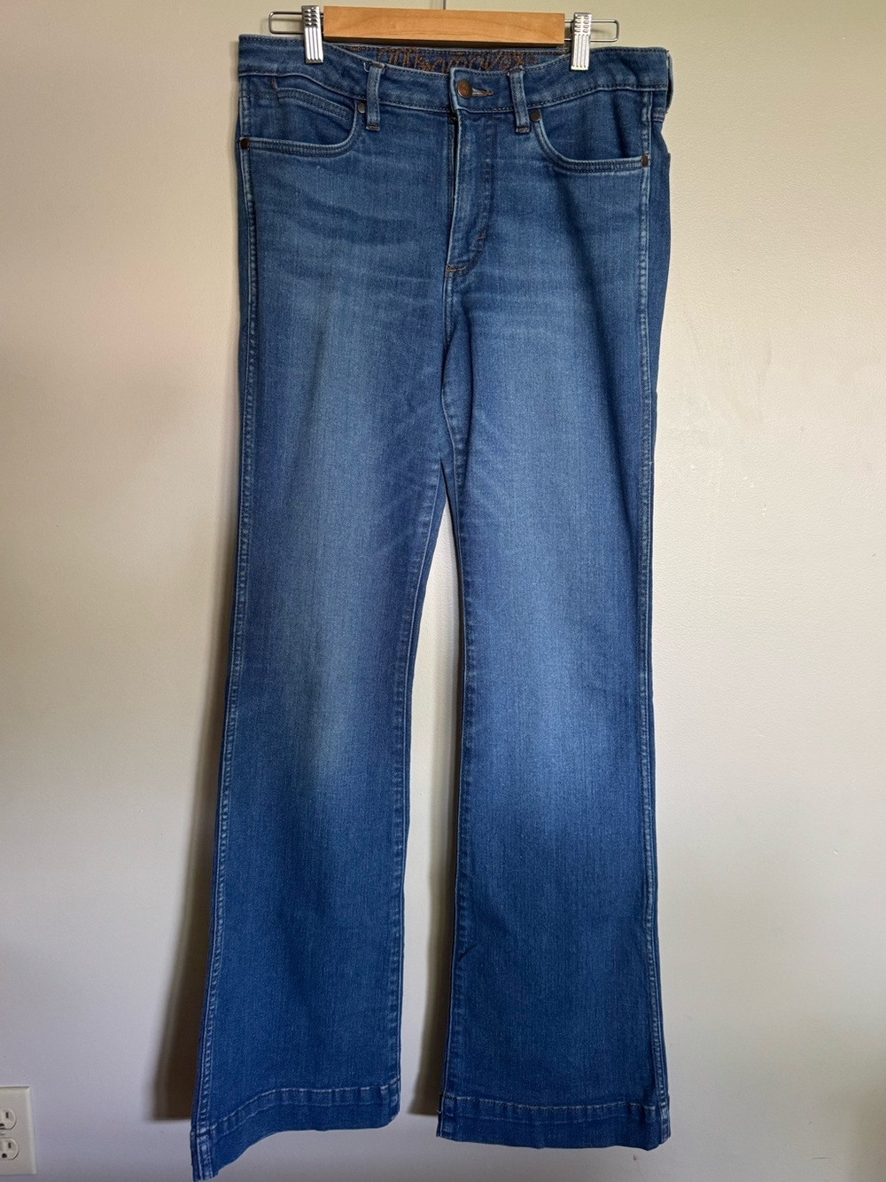 Wrangler Retro Bootcut Jeans Womens 30x36 (Fits 8 M) Medium Wash Stretch Western